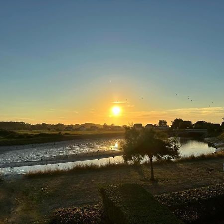 Residence Les Jardins De Courseulles F3 Bagian luar foto